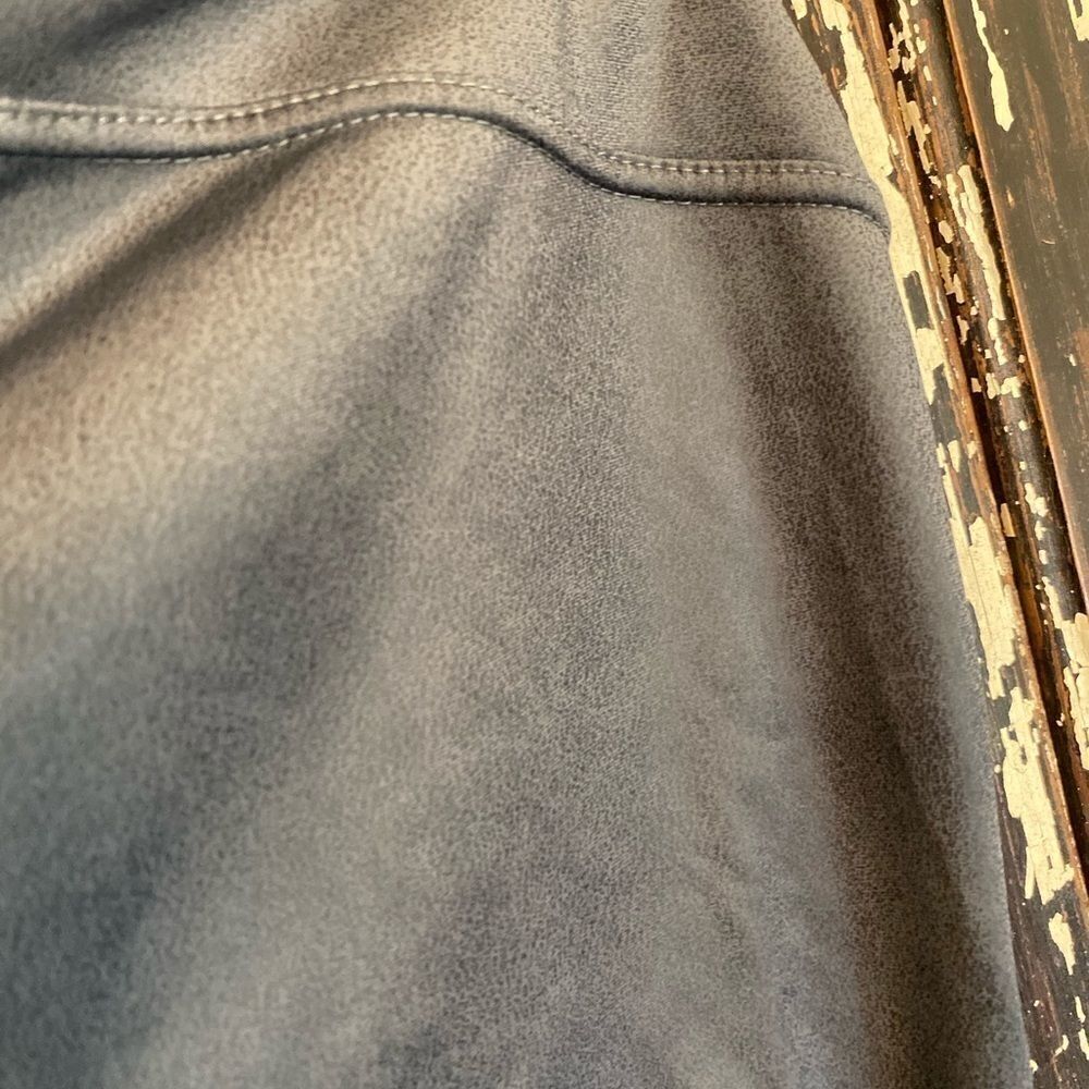 Seven Faux Leather Leggings. Size Small. - Picture 3 of 5